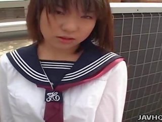 Японська молодий леді відстій дзьоб нецензурні
